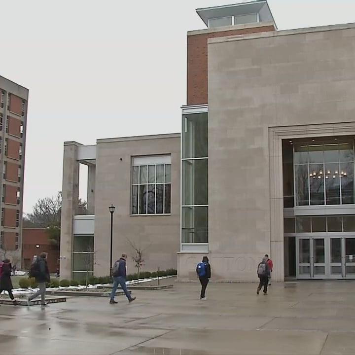 University of Kentucky Senate votes no confidence in President Eli Capilouto